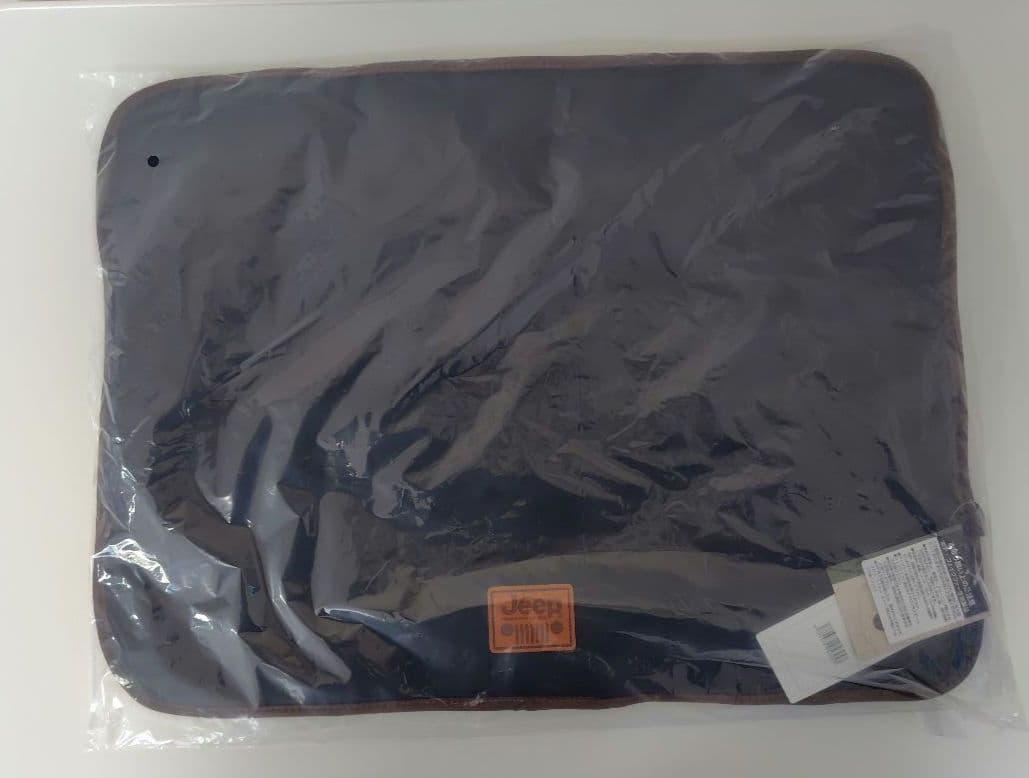 Jeep ドライブベッド、ボアベッド、ブランケット、トイ ４点セット