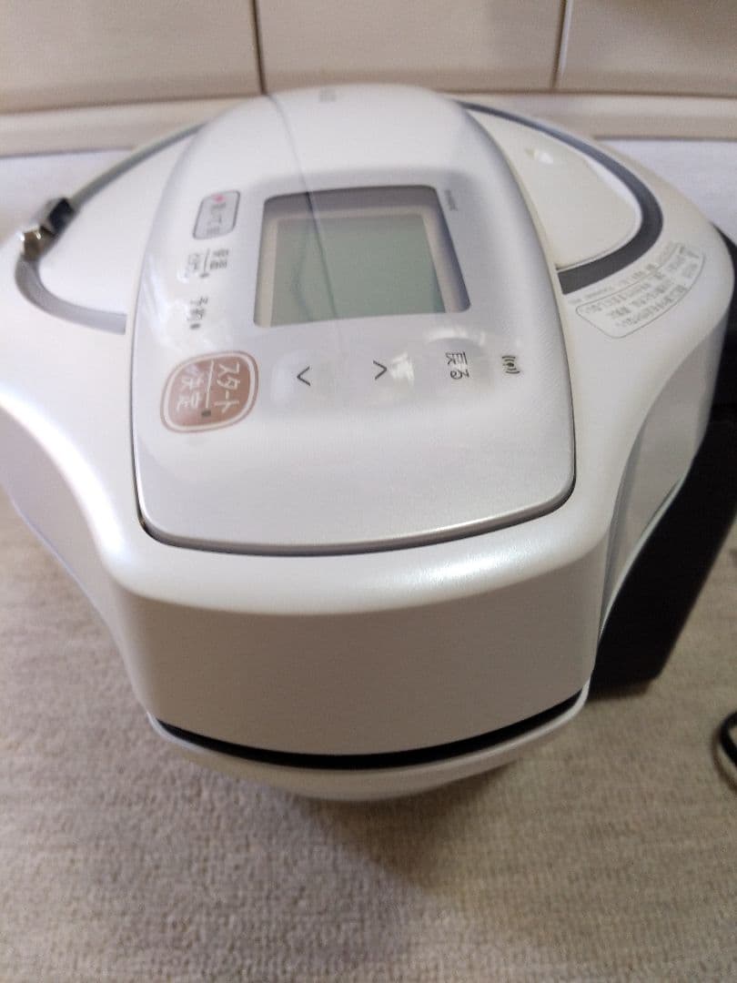 ヘルシオ ホットクック 2.4L ホワイト KN-HW24E-W