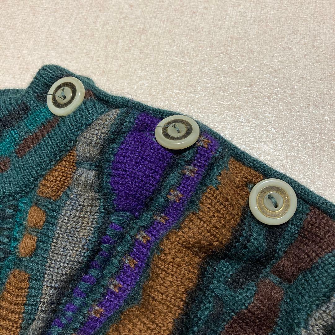 即完売 coogi クージー 3Dニット マルチカラー 総柄　ボタン取れ