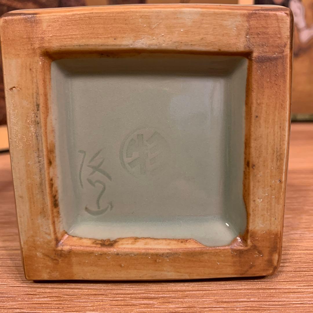 アンティーク　観音様と塔 守護仏 縁起置物