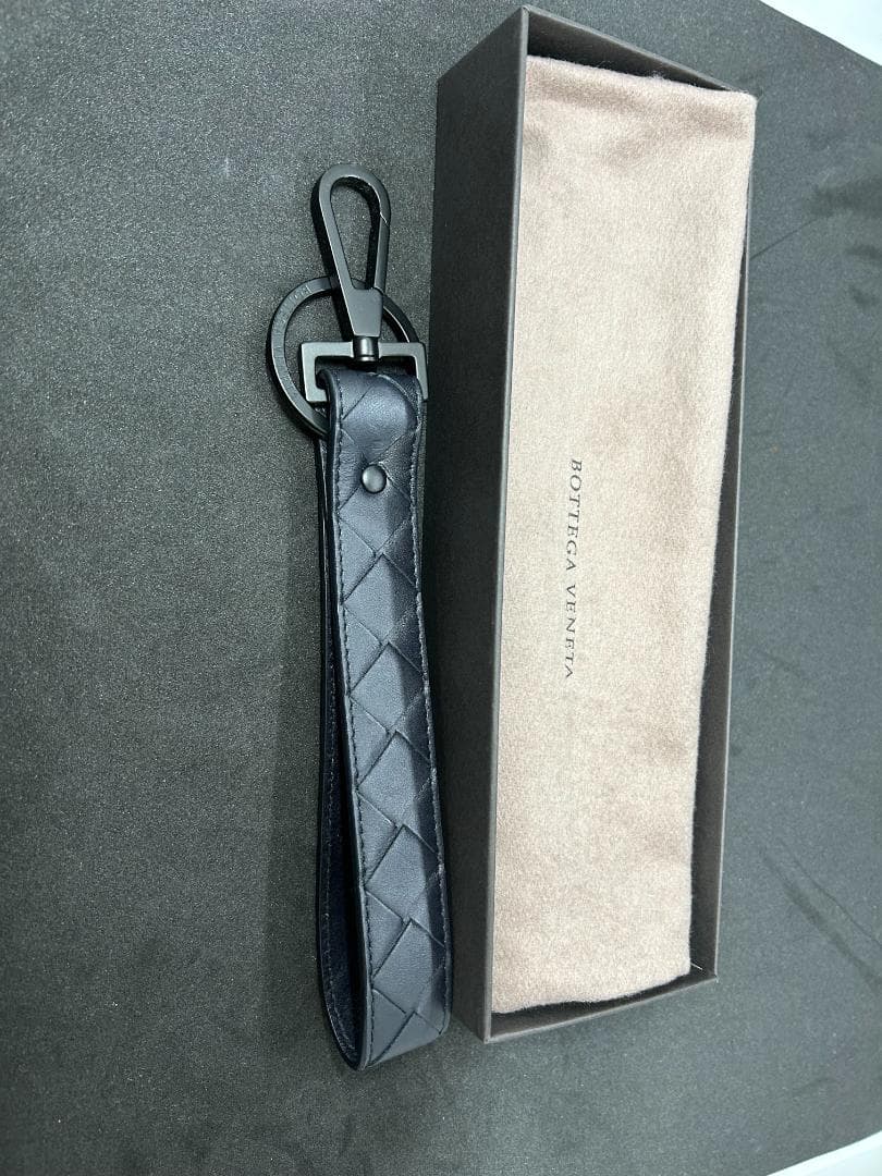 BOTTEGA VENETA(ボッテガベネタ）キーリング607492　NV