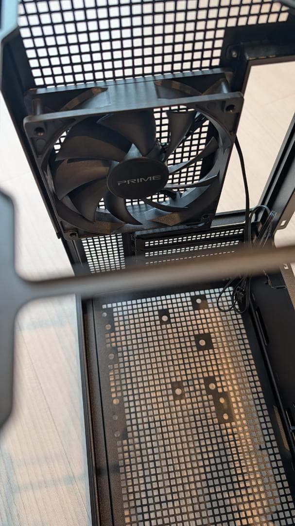 ASUS AP201 PRIME TG CASE ブラック PCケース