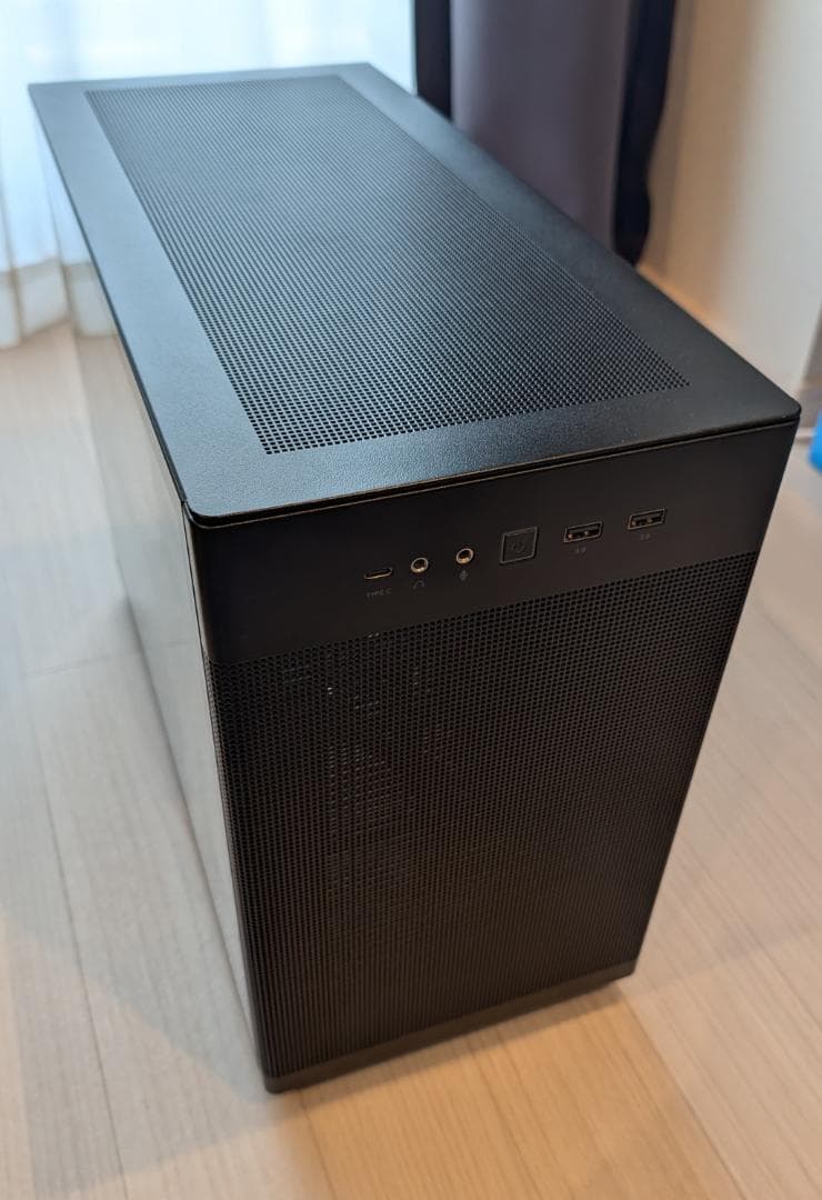 ASUS AP201 PRIME TG CASE ブラック PCケース
