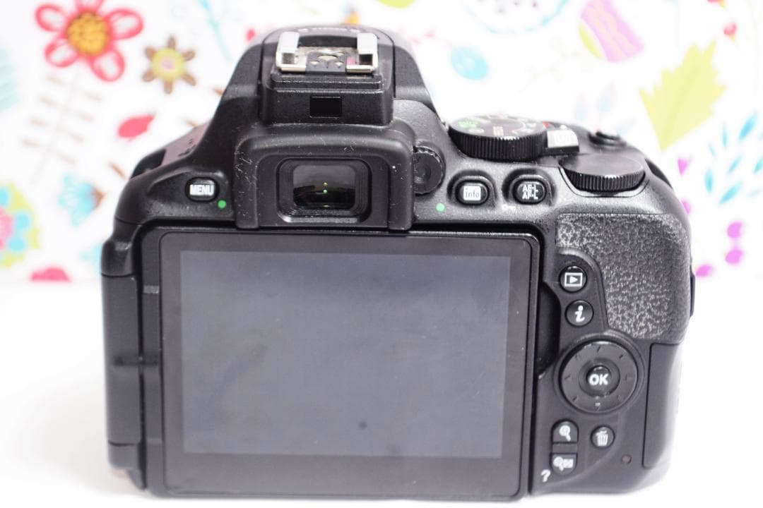 スマホ転送機能付☆Nikon D5600☆レンズセット