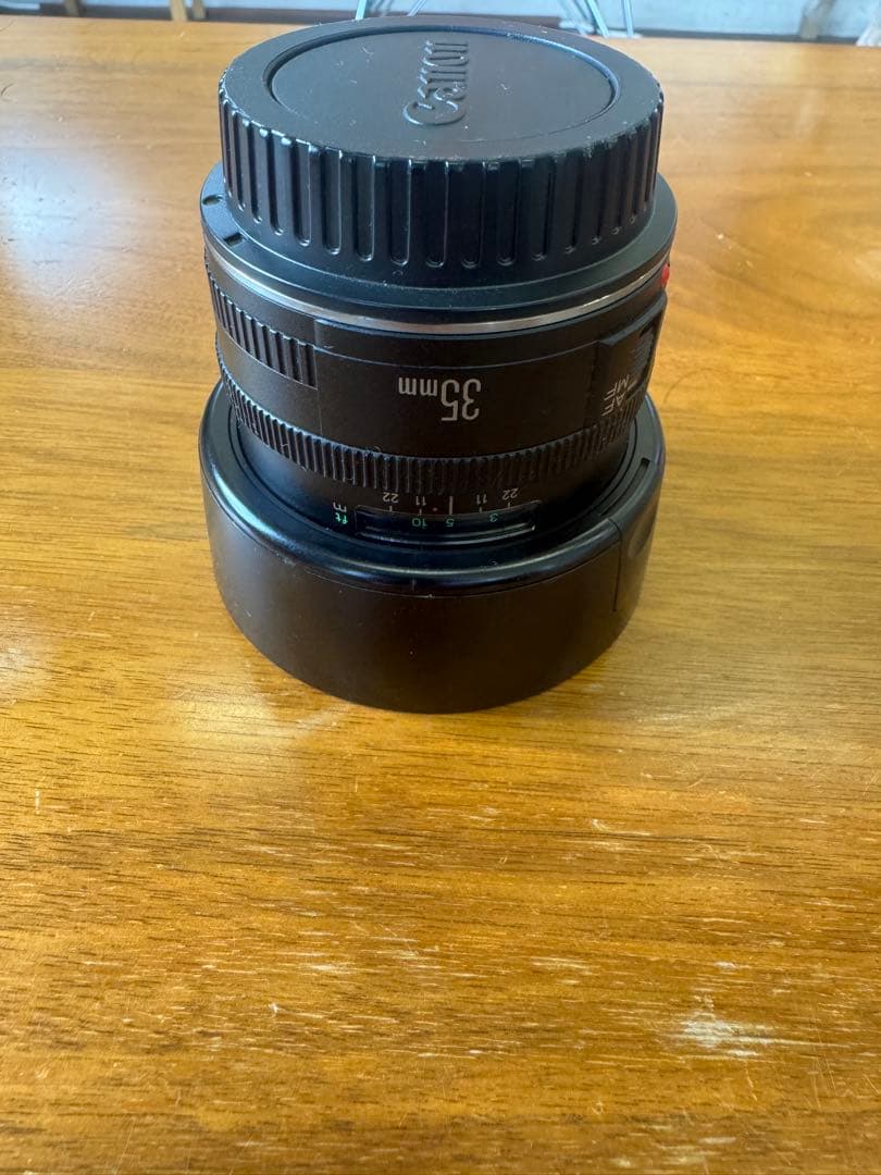 Canon EF 35mm f/2 レンズ