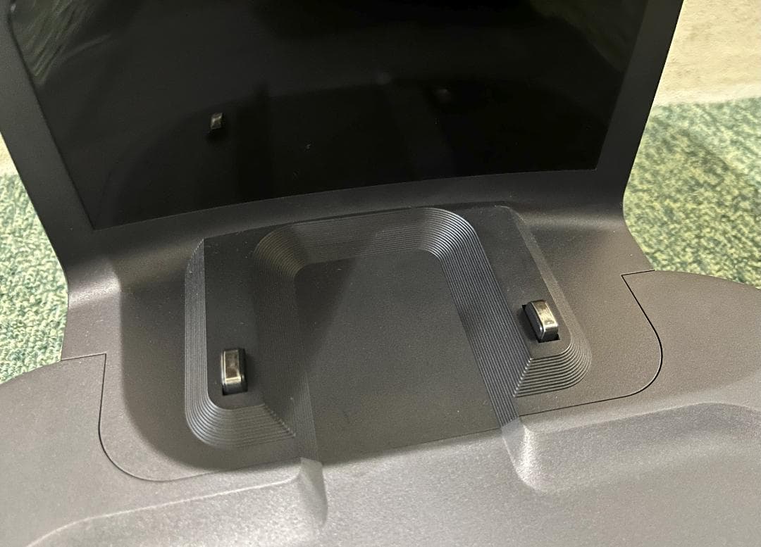 ルンバi7+ アイロボット自動ゴミ収集機付き＋交換用パーツセット(新品)