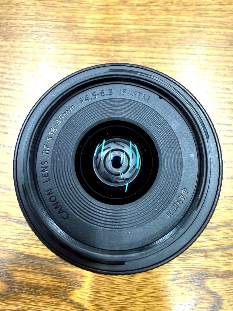 【極美品】Canon EOS R100 レンズキット★ショット数1000枚以下