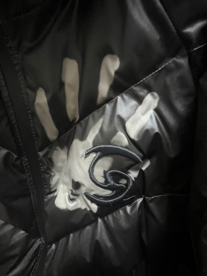 ま*ー様 VRROCK HEAT REACTIVE PUFFER ブラック　ME