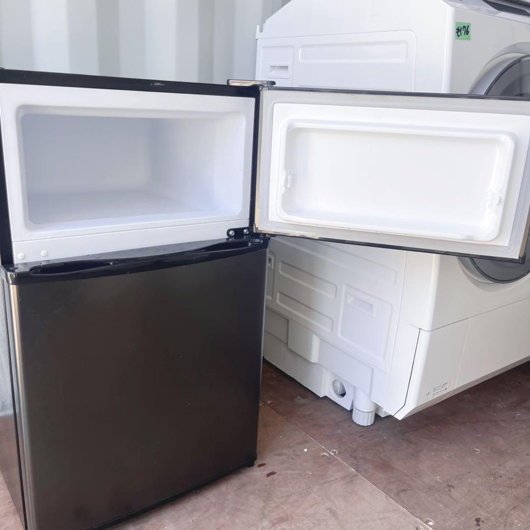 取付無料！完動品！スペースシルバースタイリッシュ小さめ便利サイズ冷蔵庫！洗濯機
