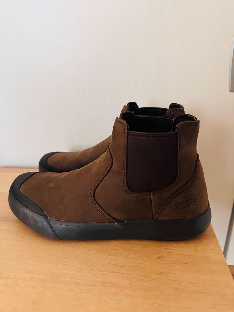 ★お値下げ★KEENレディースエレナ チェルシーブーツブラウン24.5cm