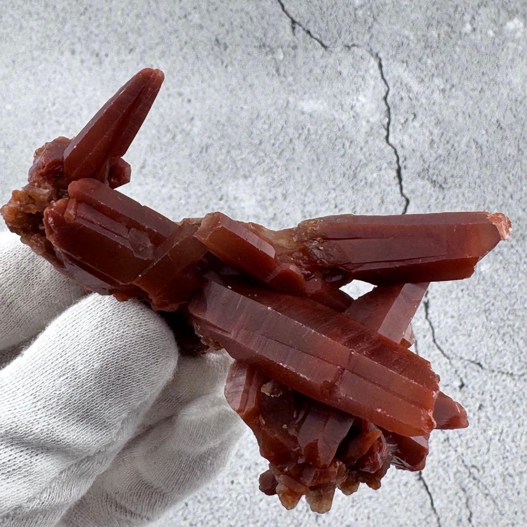 G-60マダガスカル産 赤水晶 クラスター 天然石　レッドクォーツ 希少原石