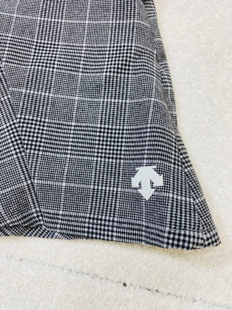 9415. 【極美品】DESCENTE グレンチェック フレアスカート