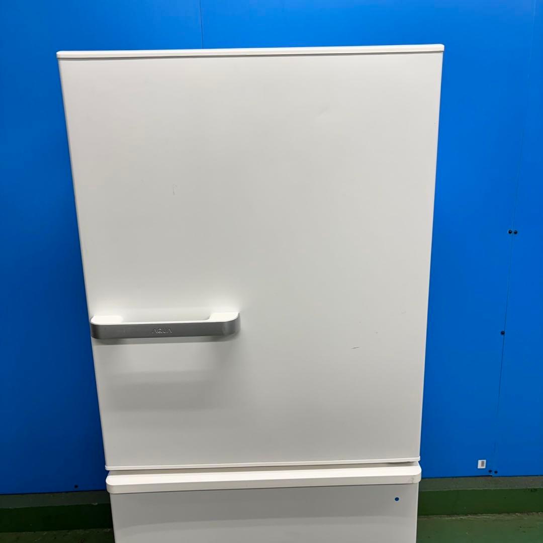 527AQUA 1〜4人暮らし用　大型冷蔵庫　200L強　自動製氷　右開き　小型