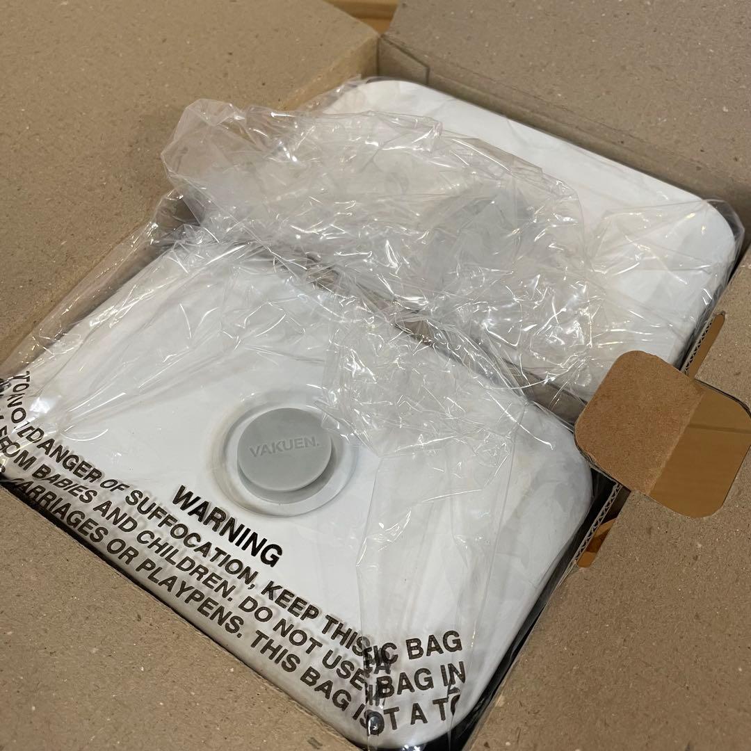 VAKUEN バクエン　真空保存容器　1.0L×2個　2.0L×2個　合計４個