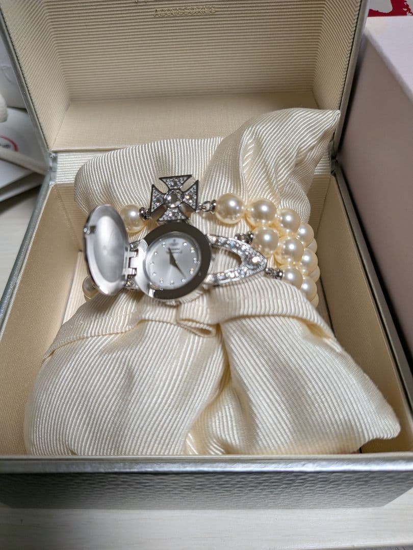 【交渉可】Vivienne Westwood THE STRAND ウォッチ