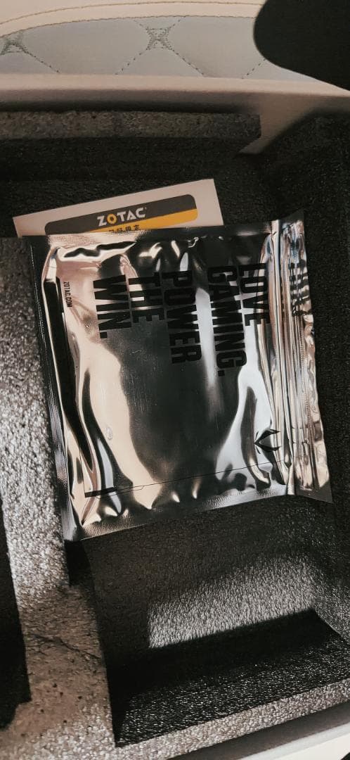 ZOTAC GAMING RTX 4060Ti グラフィックボード 8GB