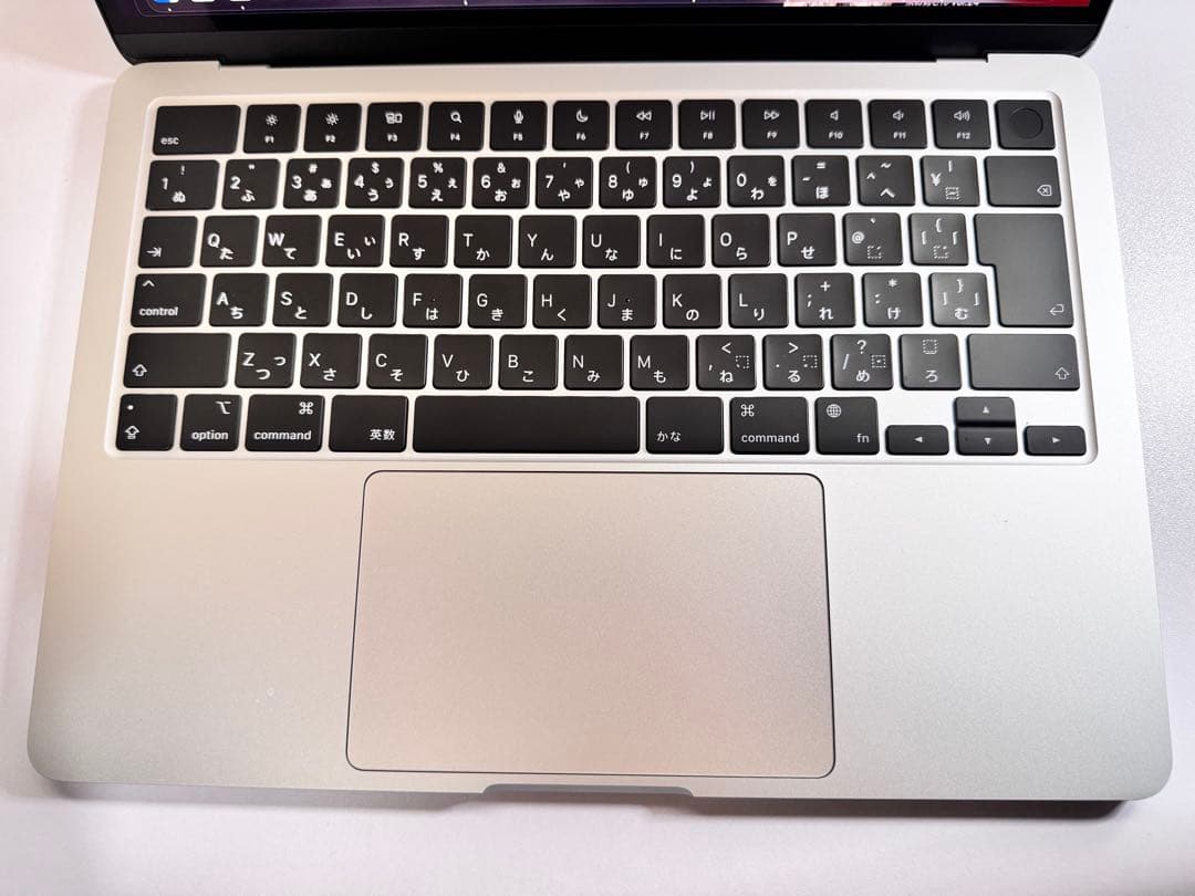 ほぼ新品)MacBook Air M2 8G 256GB シルバー