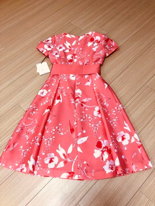 期間限定価格【新品】オースチンリードワンピース