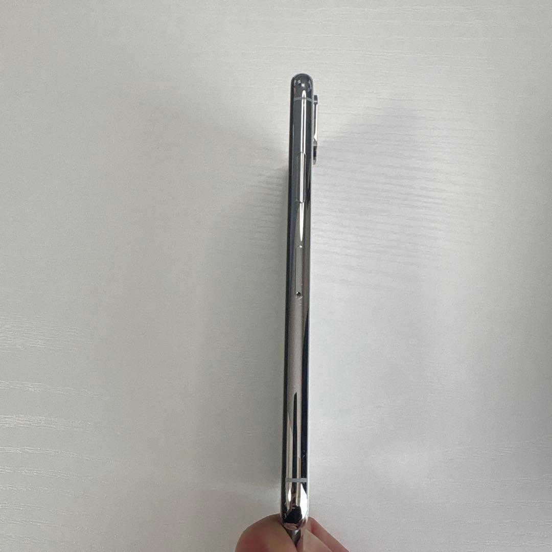 iPhone XS 64GB シルバー SIMフリー 傷なし 箱あり