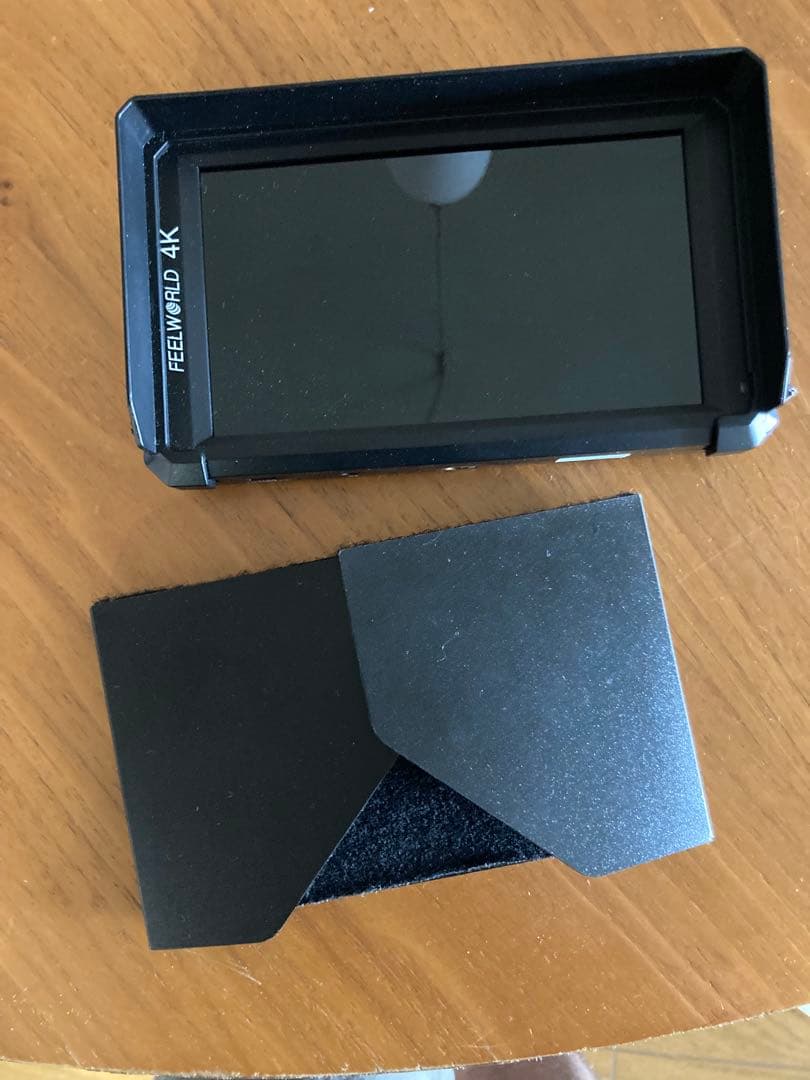 Feelworld 4Kカメラ用モニター+HDMIビデオコンバーターセット