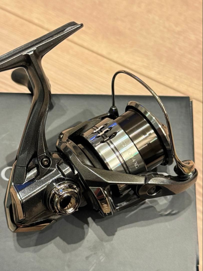 シマノ　25コンプレックス　C2500 F4 XG