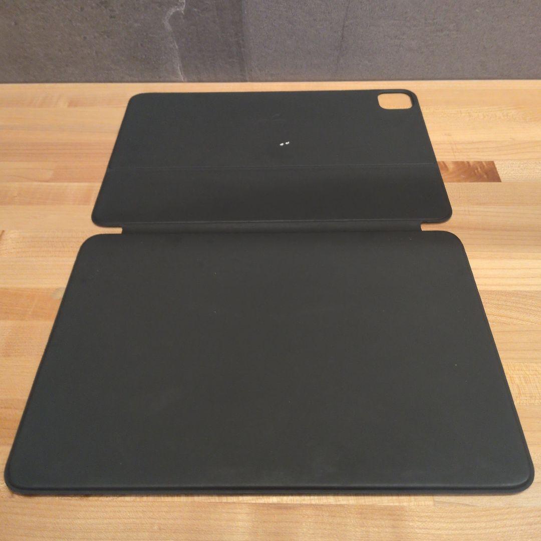 iPadair4本体 ジャンク+ Smart Keyboard　傷あり