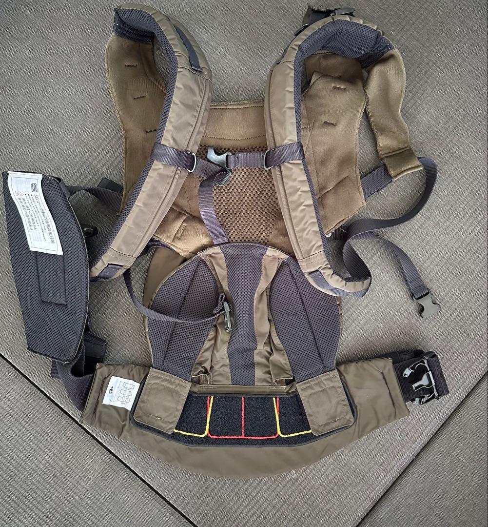 HUGLM ハグルム 抱っこ紐 カーキ