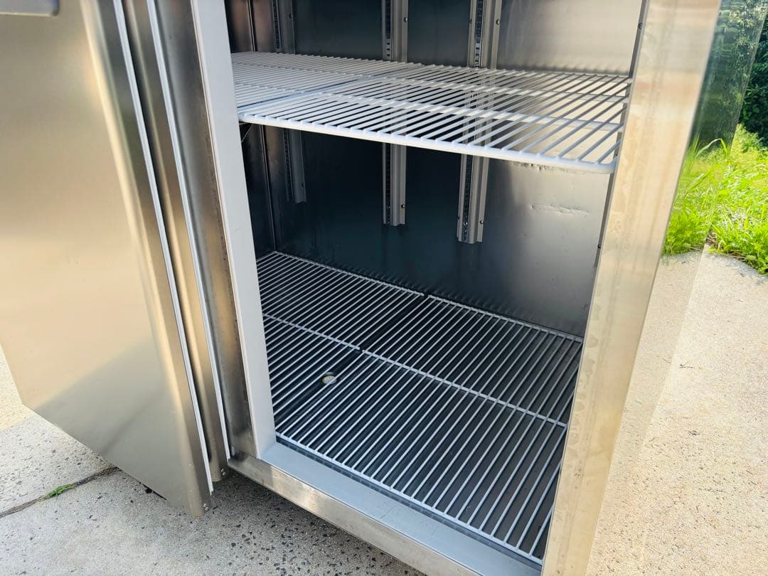 L73★ダイワ★縦型冷蔵庫 スライドドアタイプ 業務用 厨房 店舗