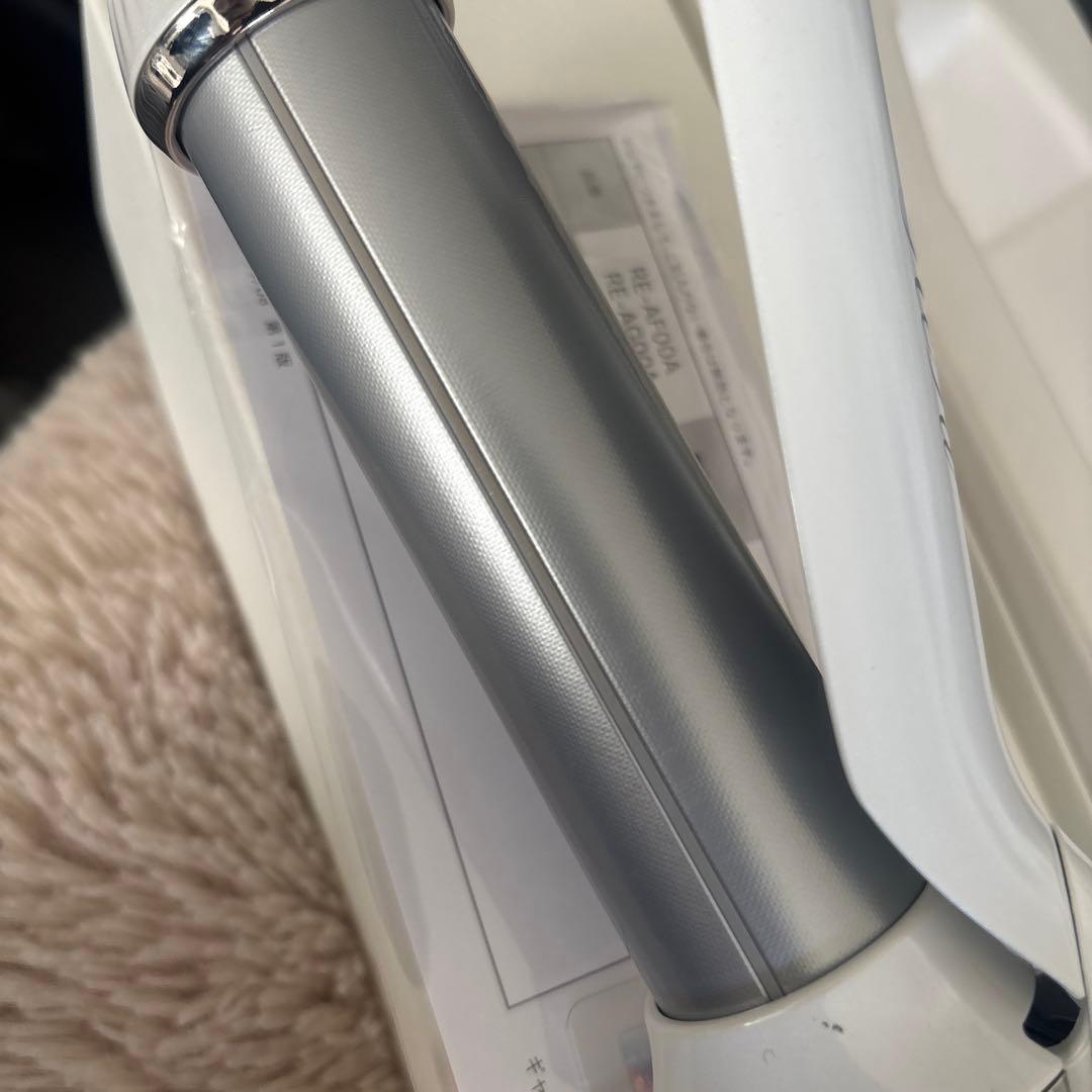 土日値下げ中！リファカールアイロン32