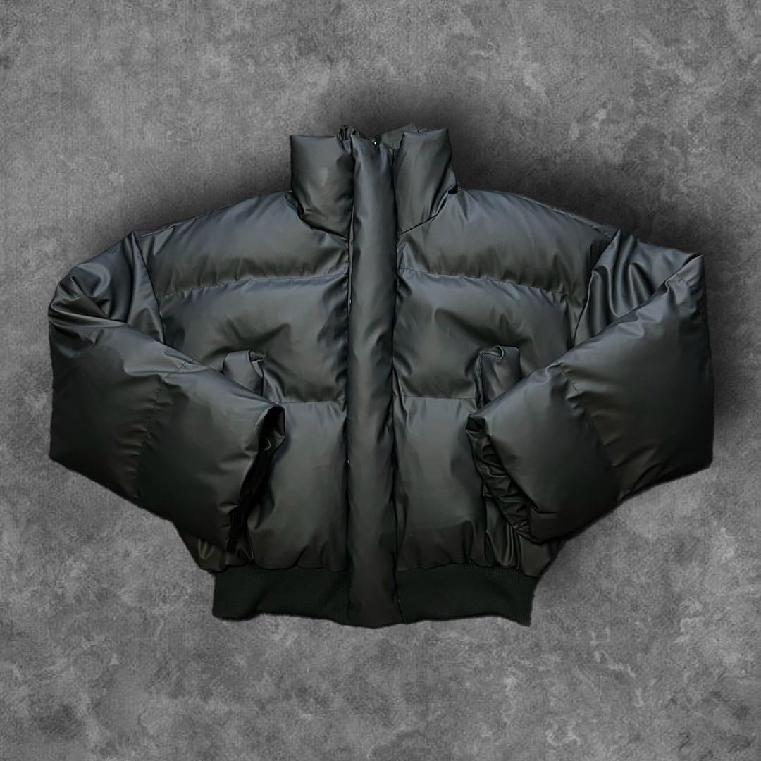 RADIANT クロップドダウンジャケット ブラック