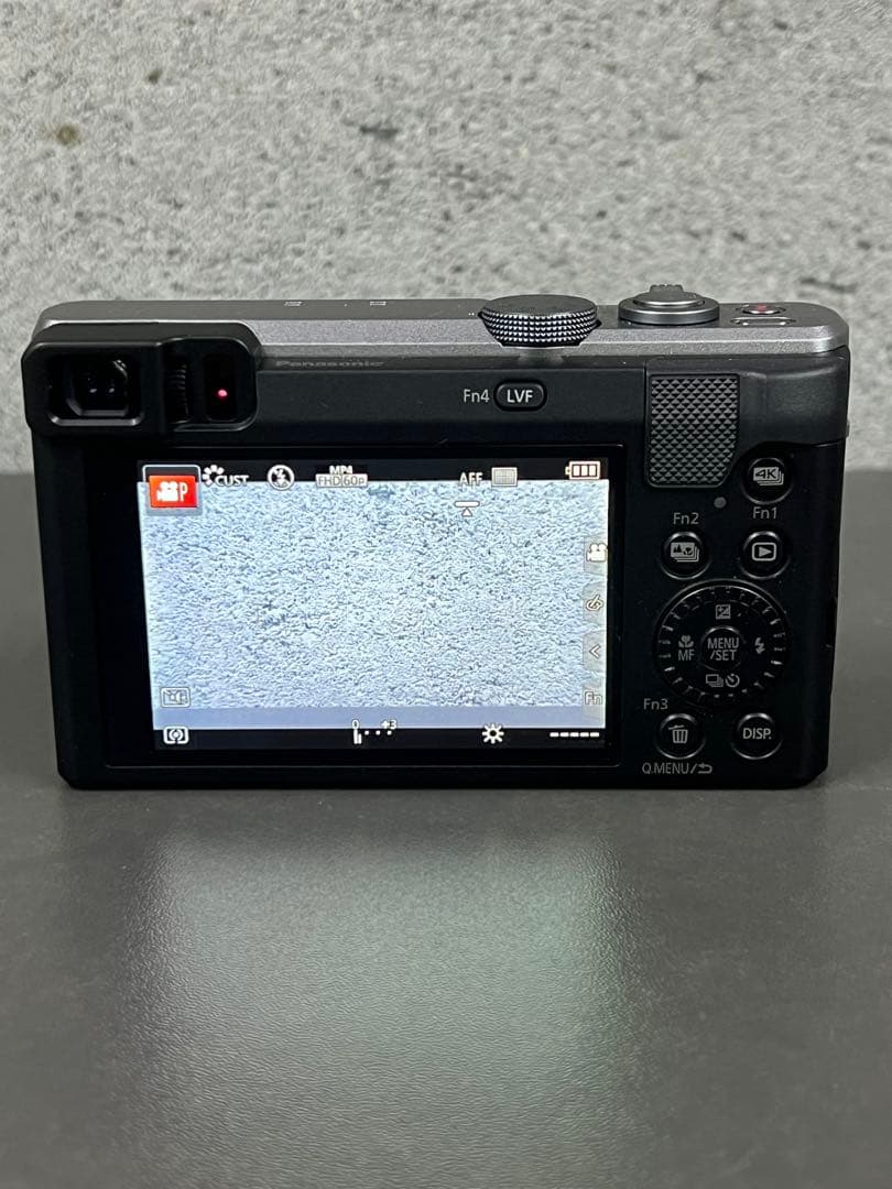 Panasonic DMC-TZ85 4Kコンパクトカメラ　ケース付き