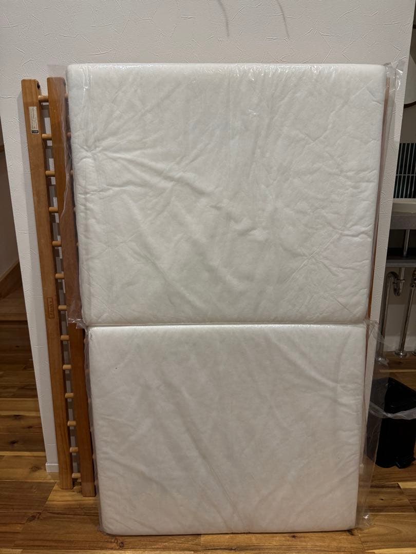 ぱ*ょ様 ファルスカ　ベッドサイドベッド　farska ベビーベット