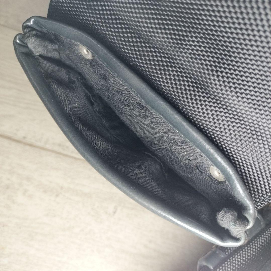 Ozz Onオッズオンジャパン　ウエストポーチ　バック　レースアップ