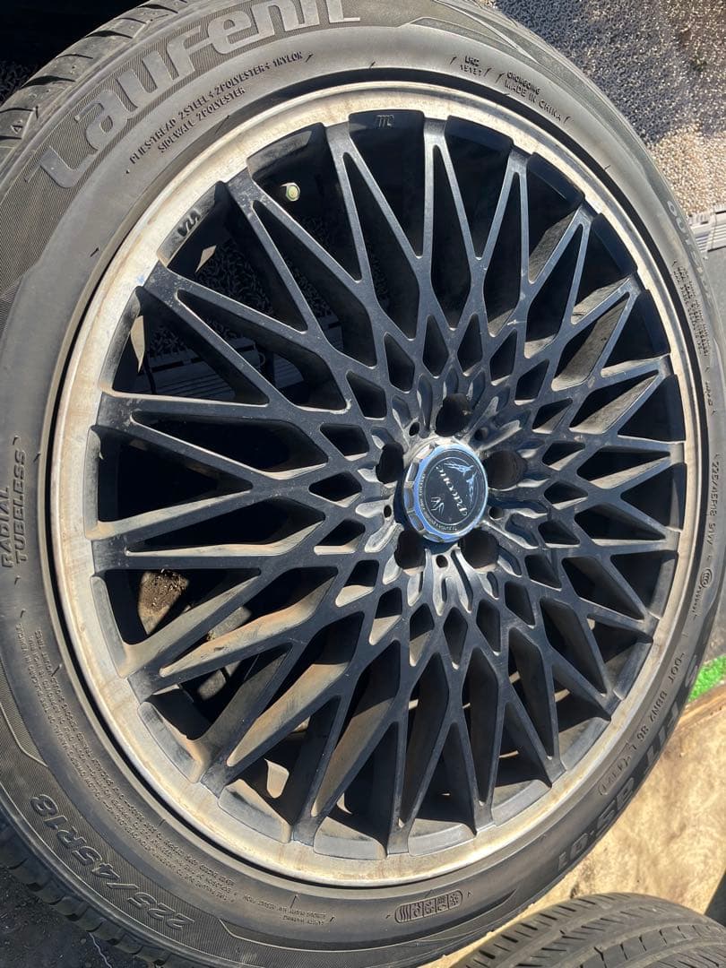 ロクサーニ パヴォーネ 18インチタイヤホイール4本セット中古