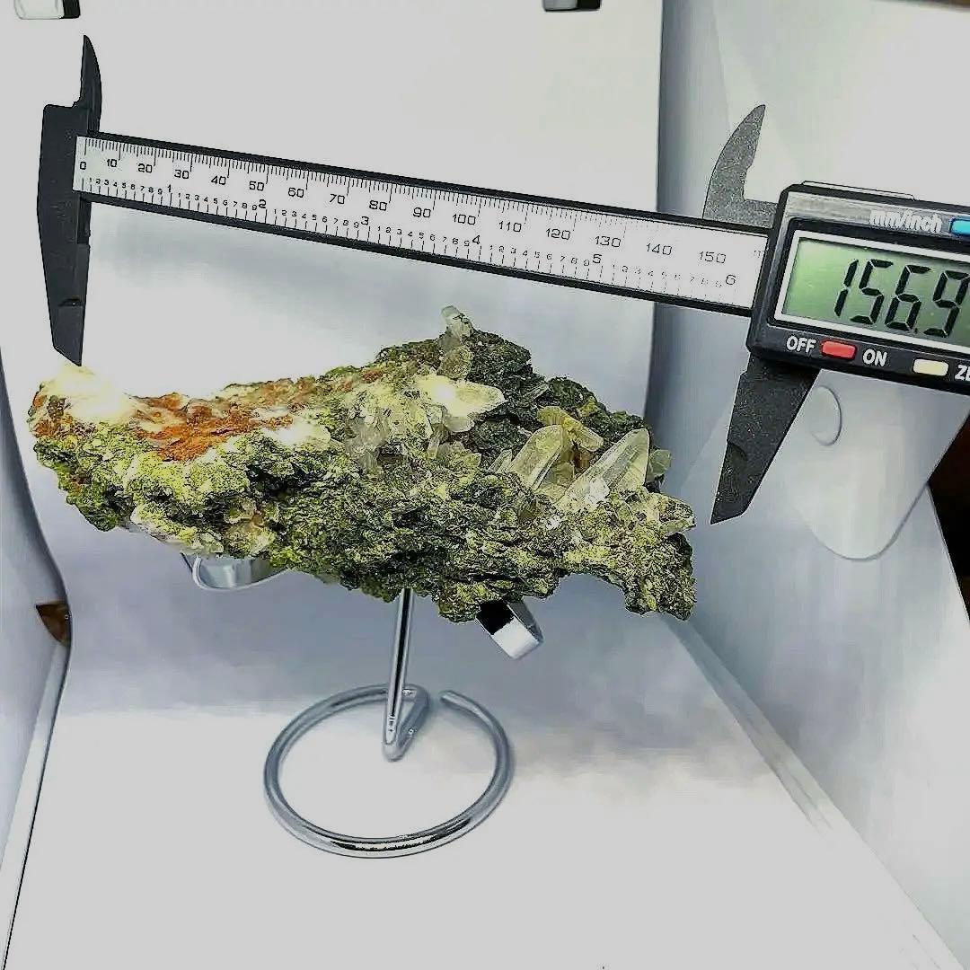 天然石　原石　トルマリン　水晶共生　クラスター　ガーデンクォーツ　グリーン