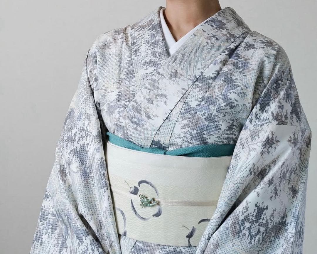 名古屋帯　提灯柄　ちょうちん柄　エクリュ色