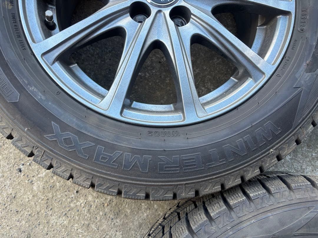 田舎町の趣味家さん 専用　30プリウス　スタッドレス　2022年製　ダンロップ