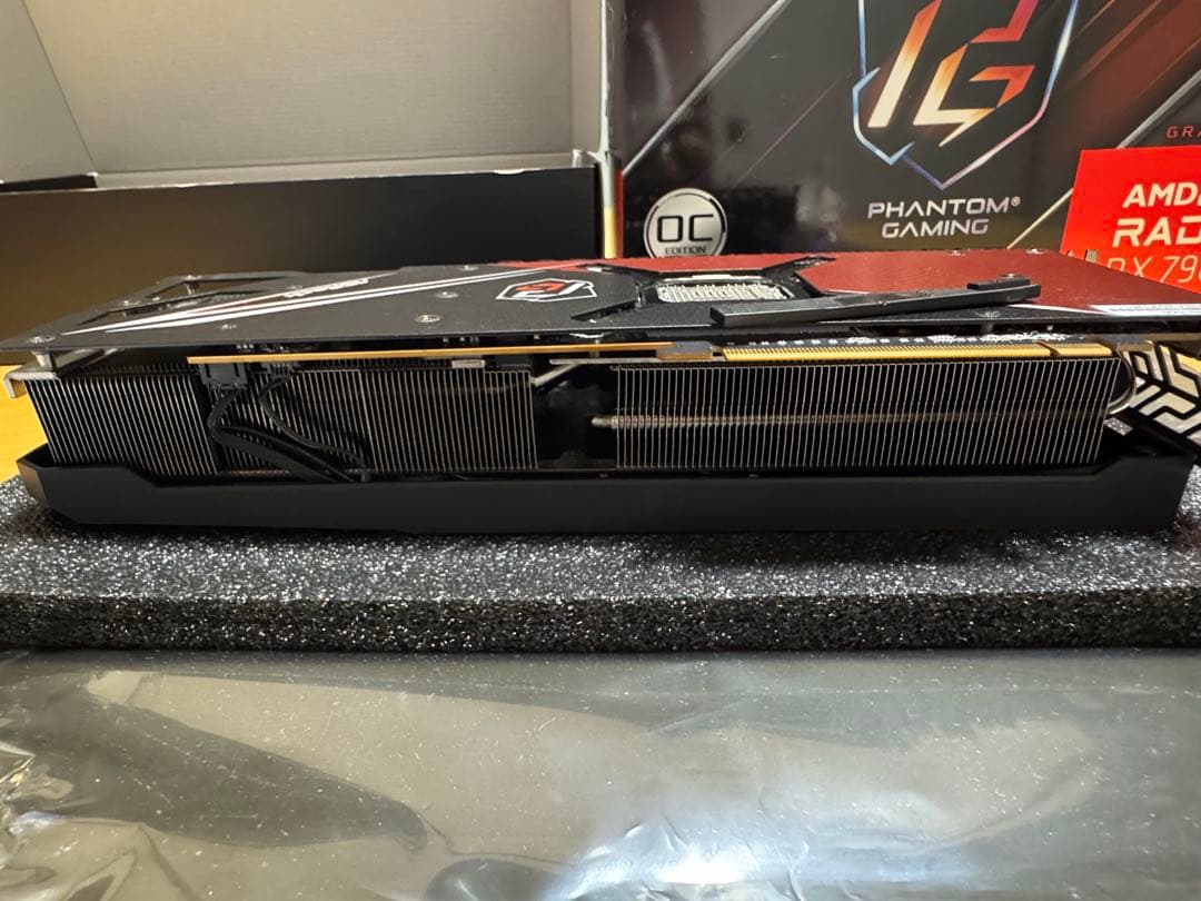 グラフィックボード・グラボ・ビデオカード ASRock RX 7900 XT Phantom Gaming 20GB OC