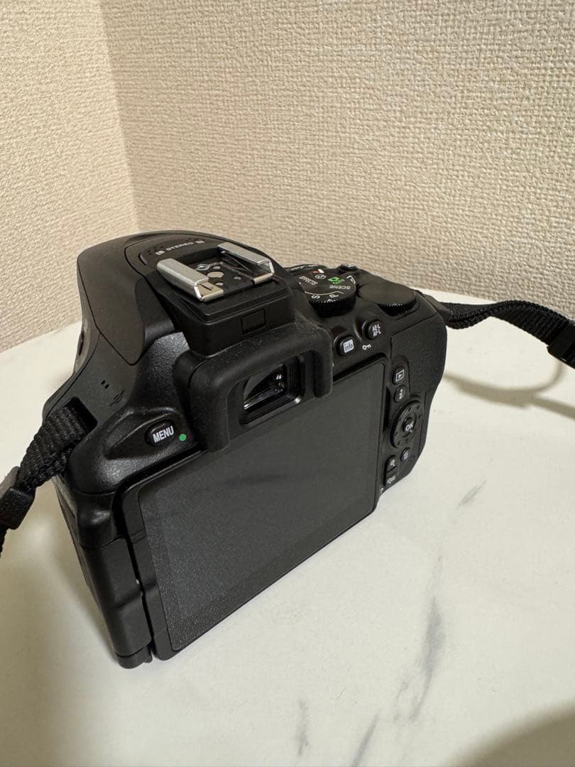 Nikon 眼レフカメラ D5600 ダブルズームキット D5600WZBK