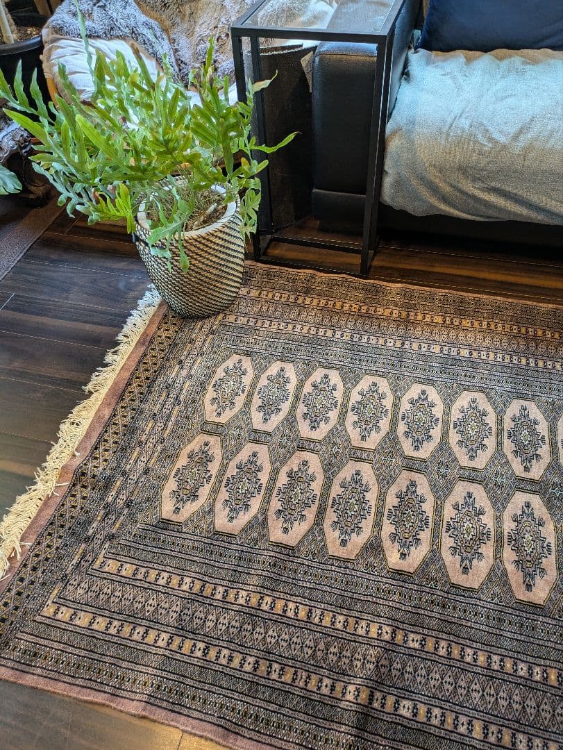 ヴィンテージラグ　トライバルラグ　パキスタン手織絨毯　203.5×119cm