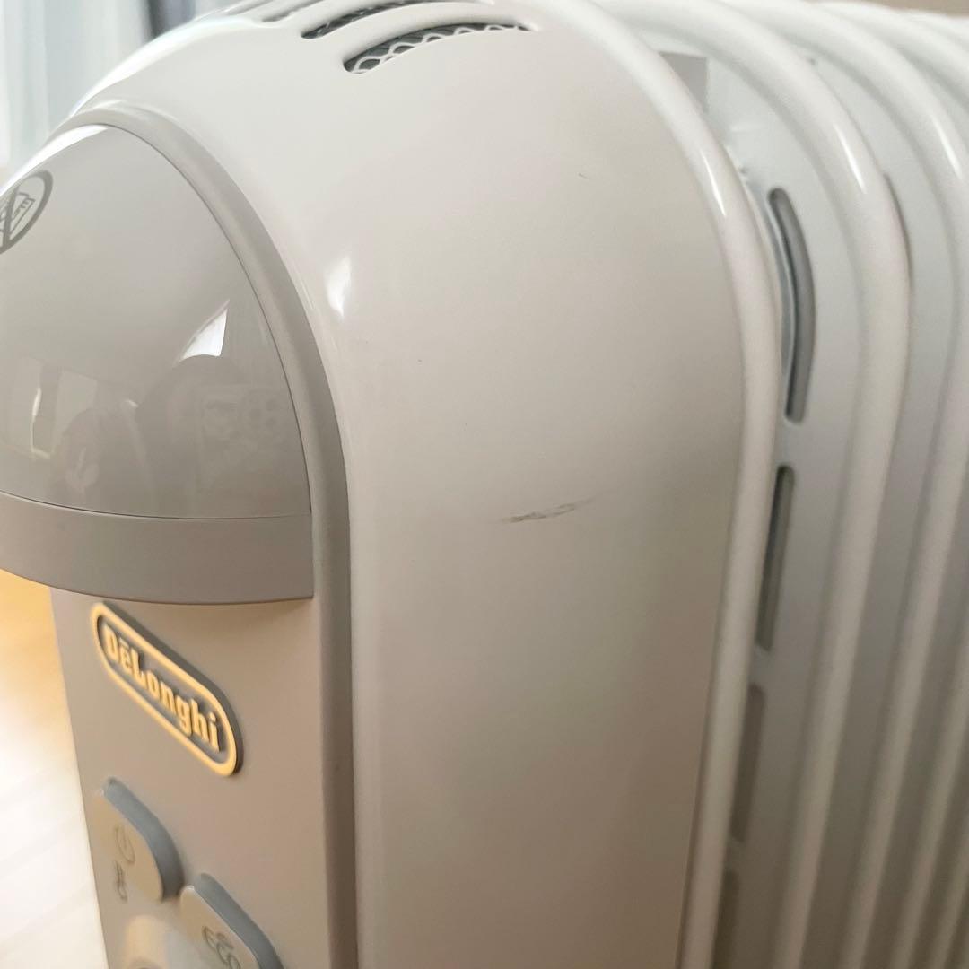 【極美品】De'Longhi デロンギ オイルヒーター 暖房 家電
