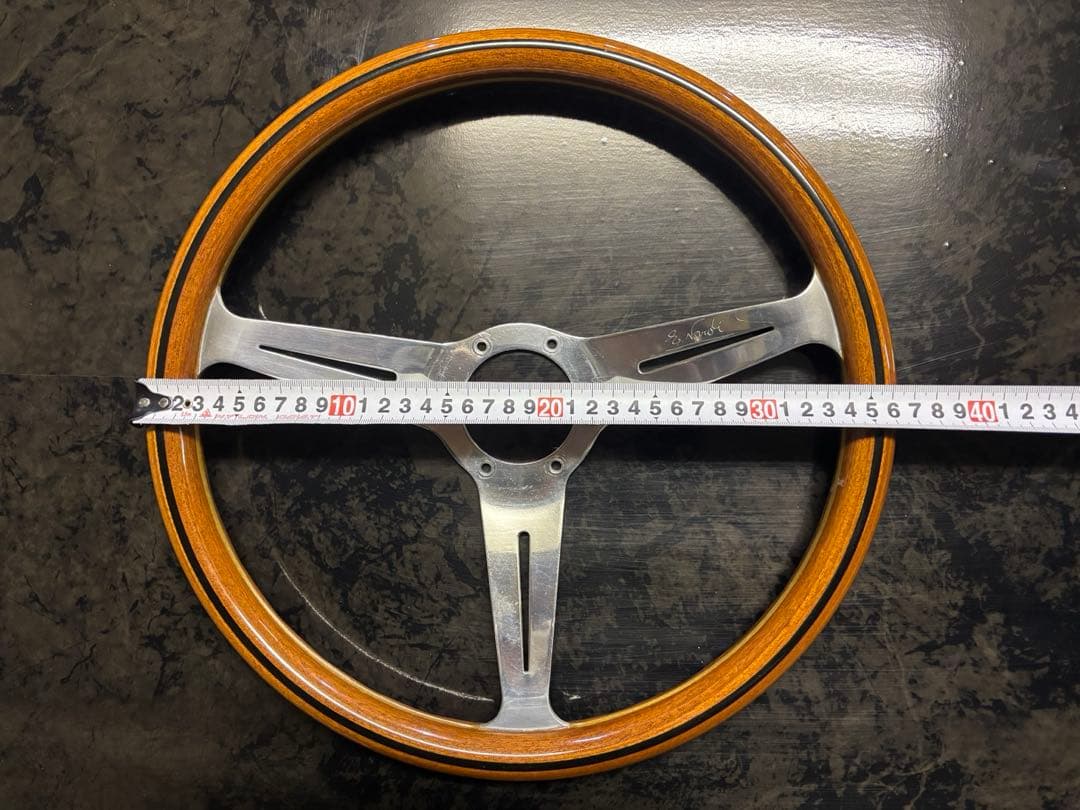 ナルディ NARDI ステアリング クラシック ウッド ホーンボタン付