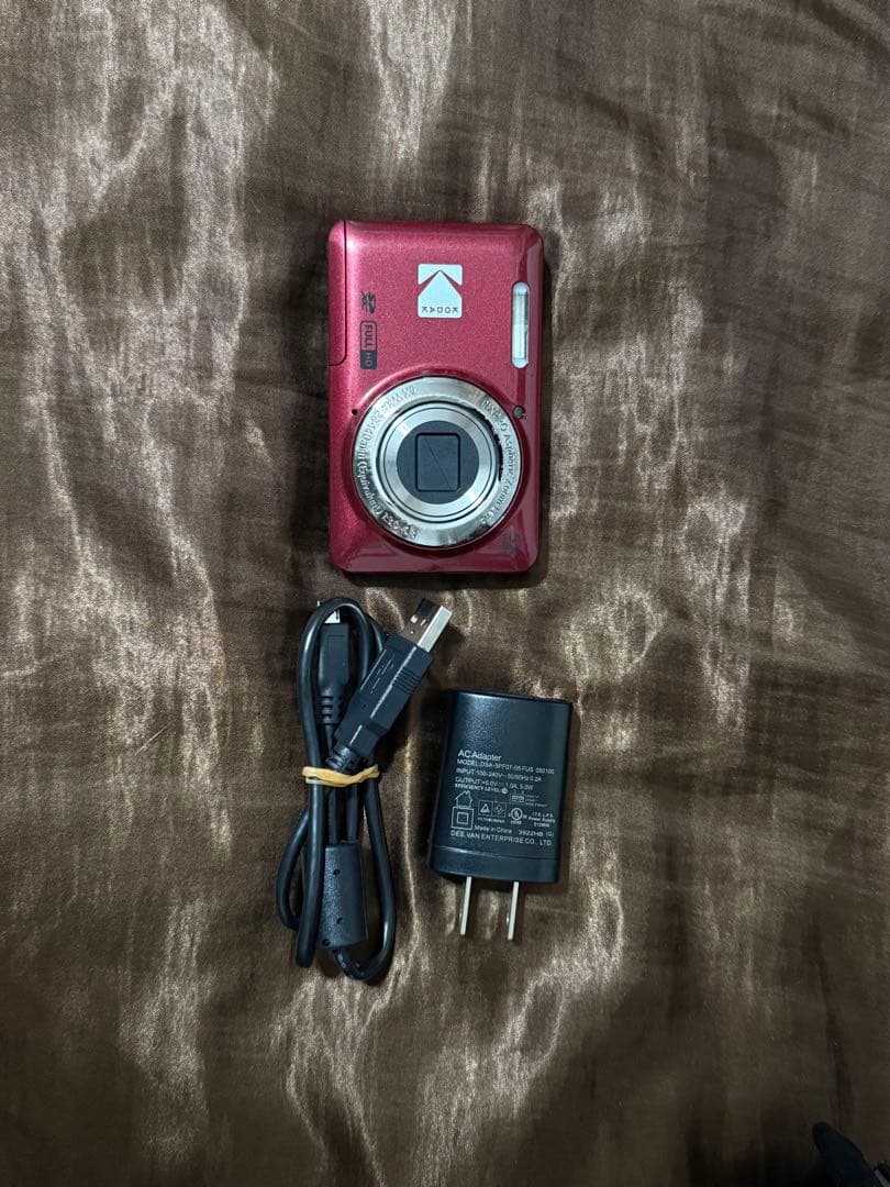 Kodak PIXPRO fz55 コンパクトデジタルカメラ レッド