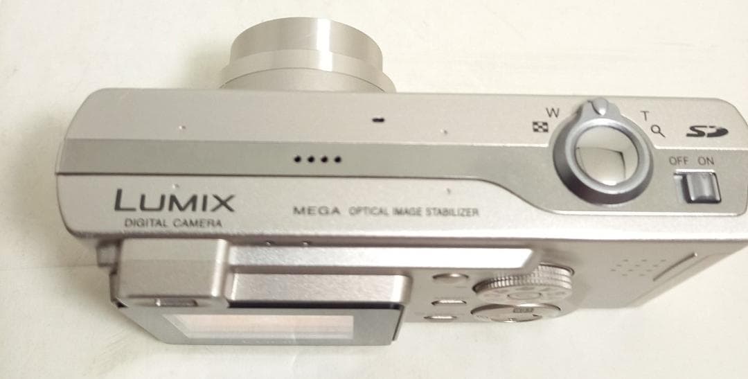 ★動作品★Panasonic DMC-FX1 コンパクトデジタルカメラ