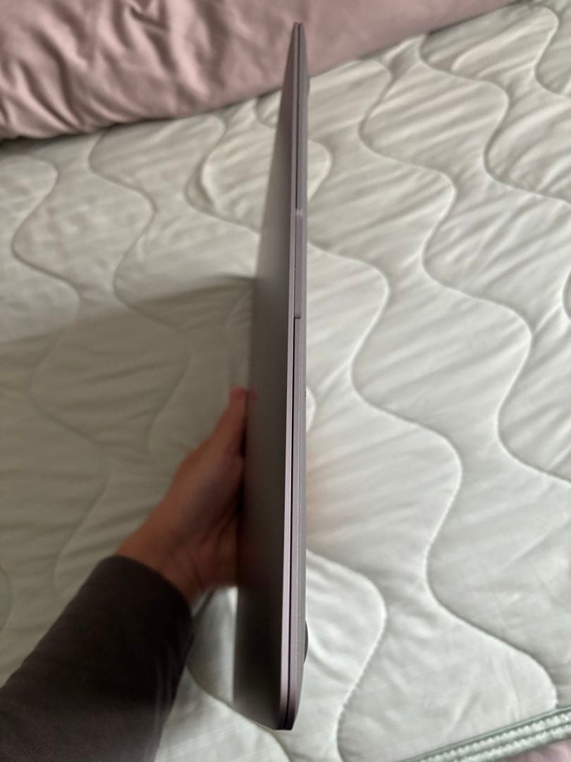 【極美品】macbook air M1 8gb 256gb
