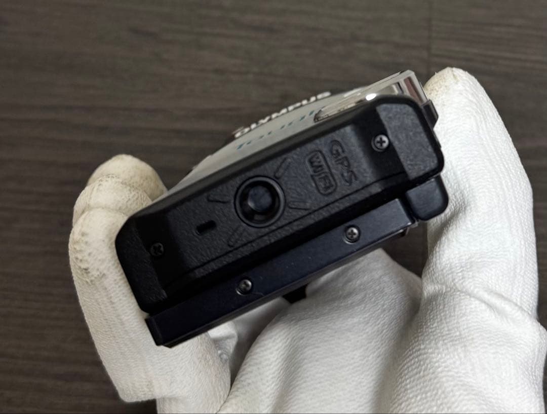 OLYMPUS Tough TG-870 防水 デジタルカメラ