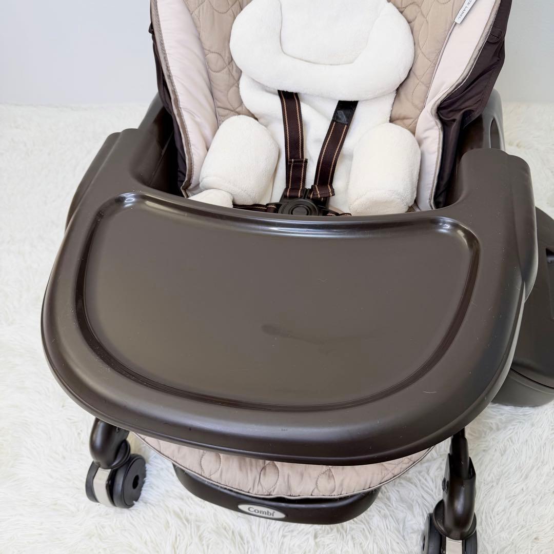 美品 Combi CWL ネムリラ AT ホワイトレーベル 電動 ハイローチェア