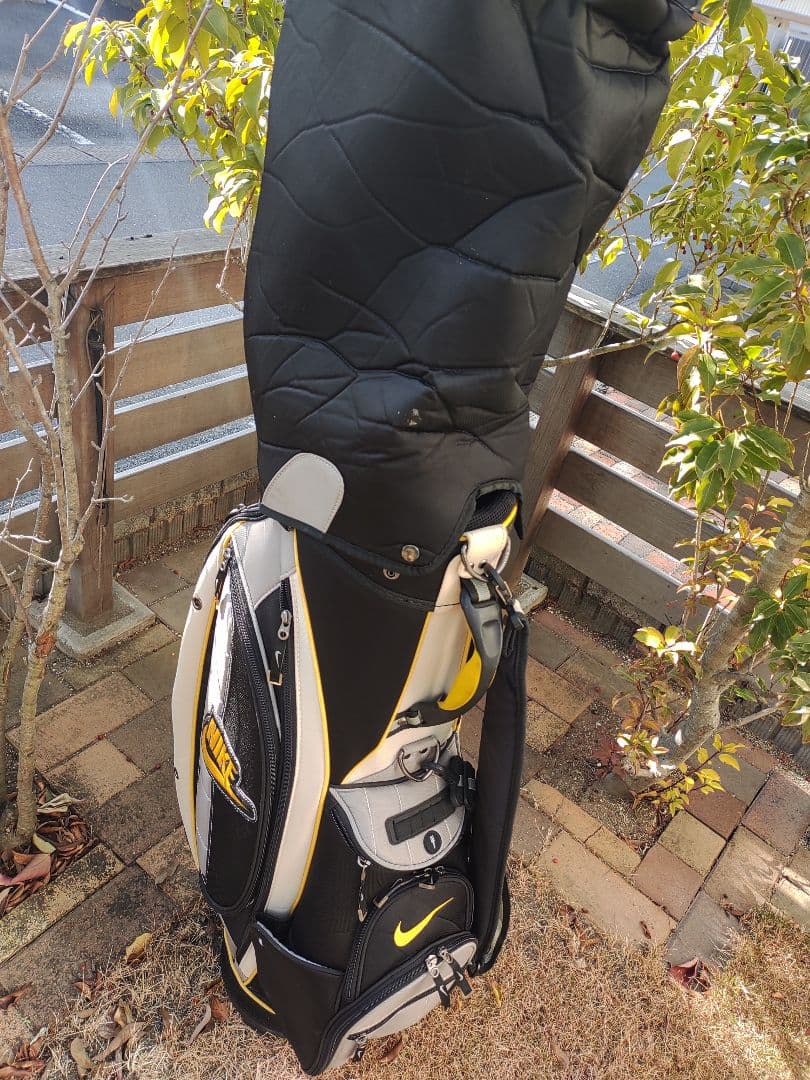 希少　NIKE キャディバッグ ゴルフバッグ BG0229