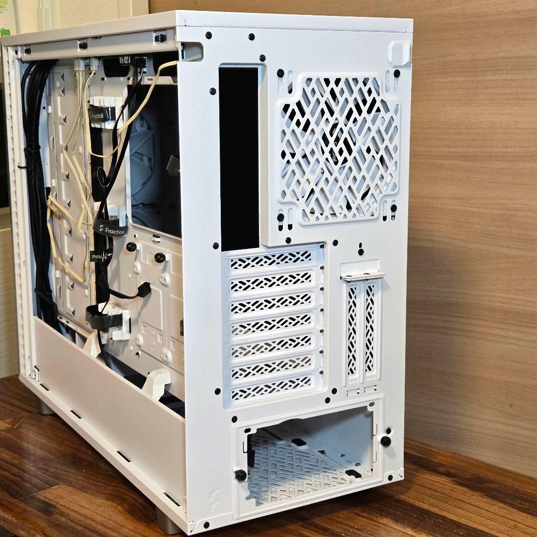 Define 7 Solid FD-C-DEF7A ホワイト