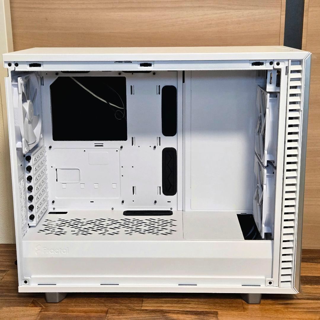 Define 7 Solid FD-C-DEF7A ホワイト